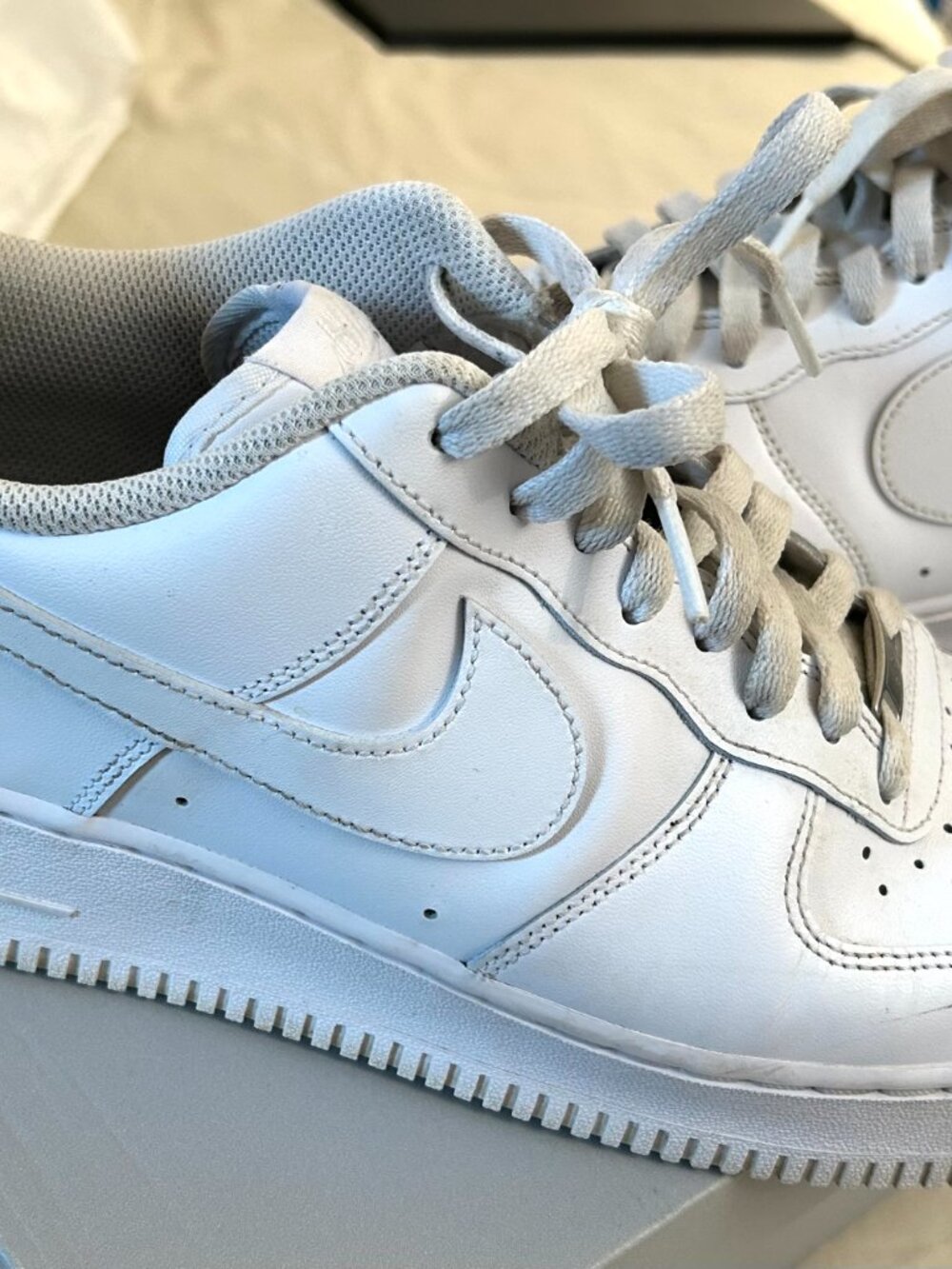 Nike Air Force Ones Used AF1 White - Picture 2 of 10